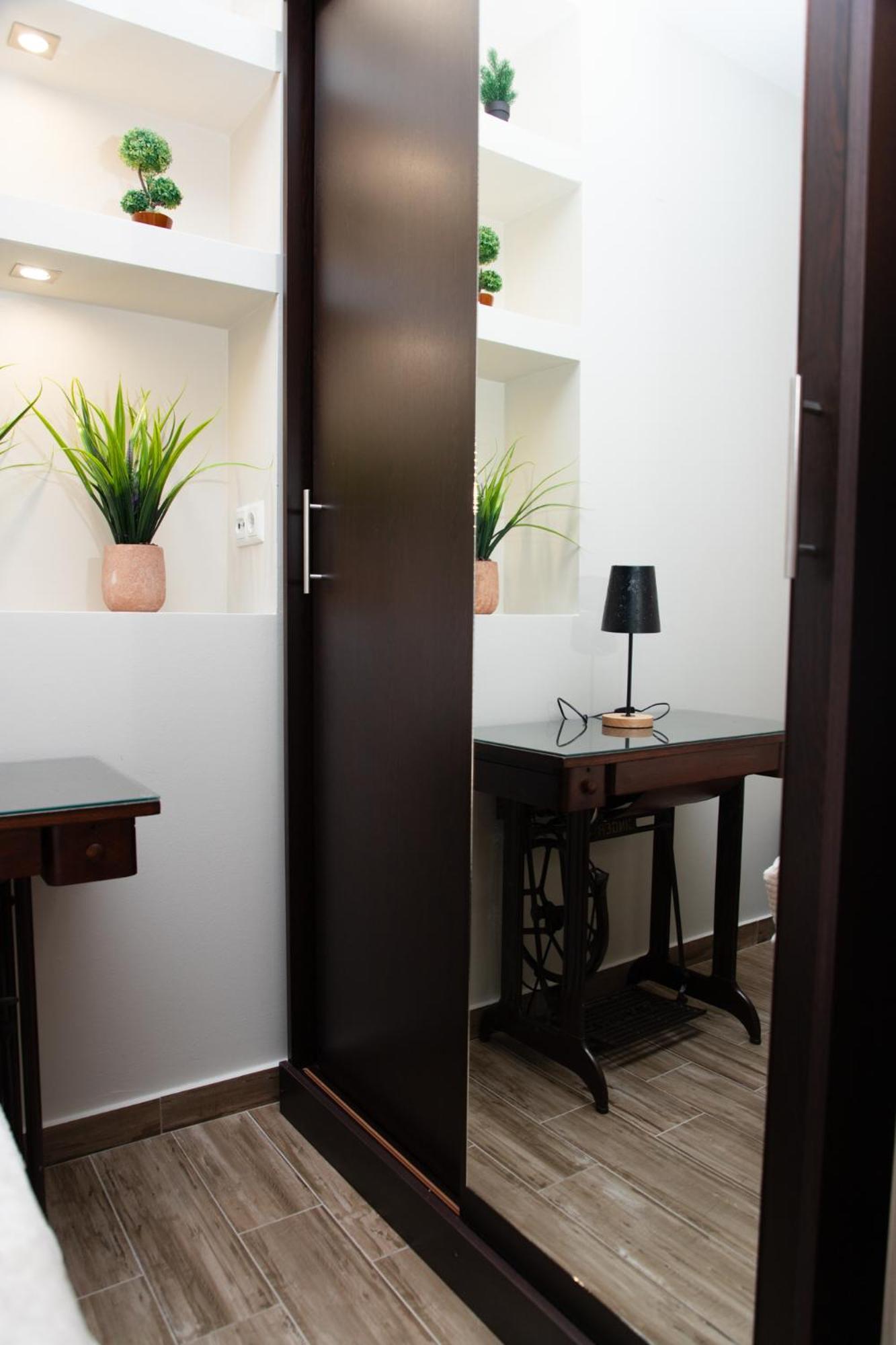 St. Barbara Apartment ดรามา ภายนอก รูปภาพ